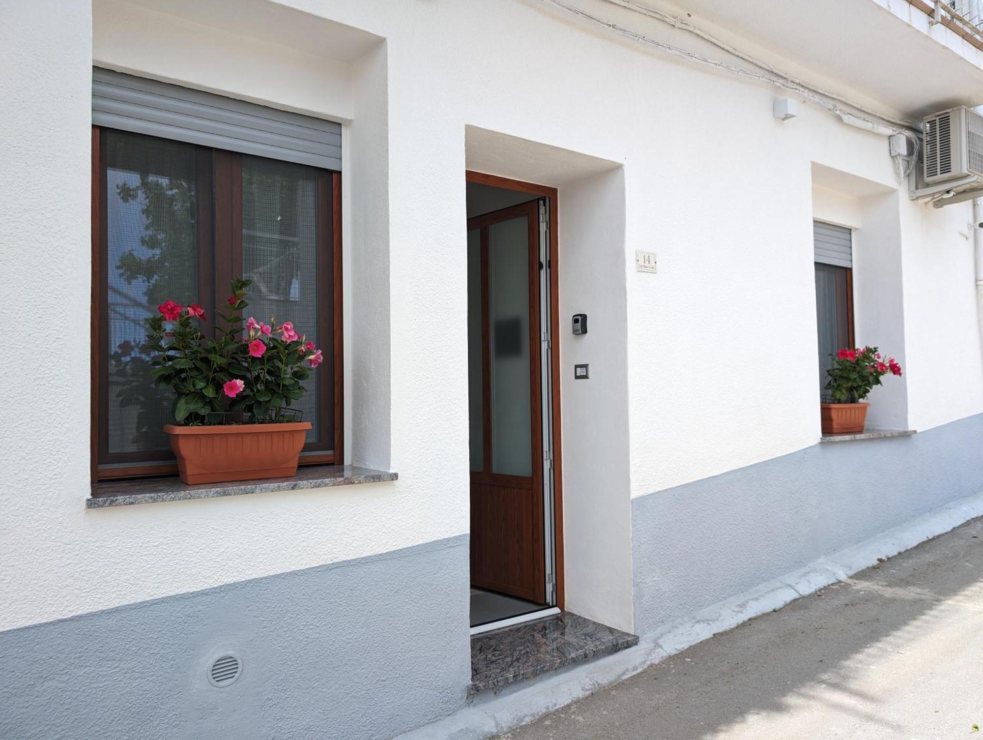 Louis House Ad Agerola Per Amalfi Positano Pompei Villa Buitenkant foto